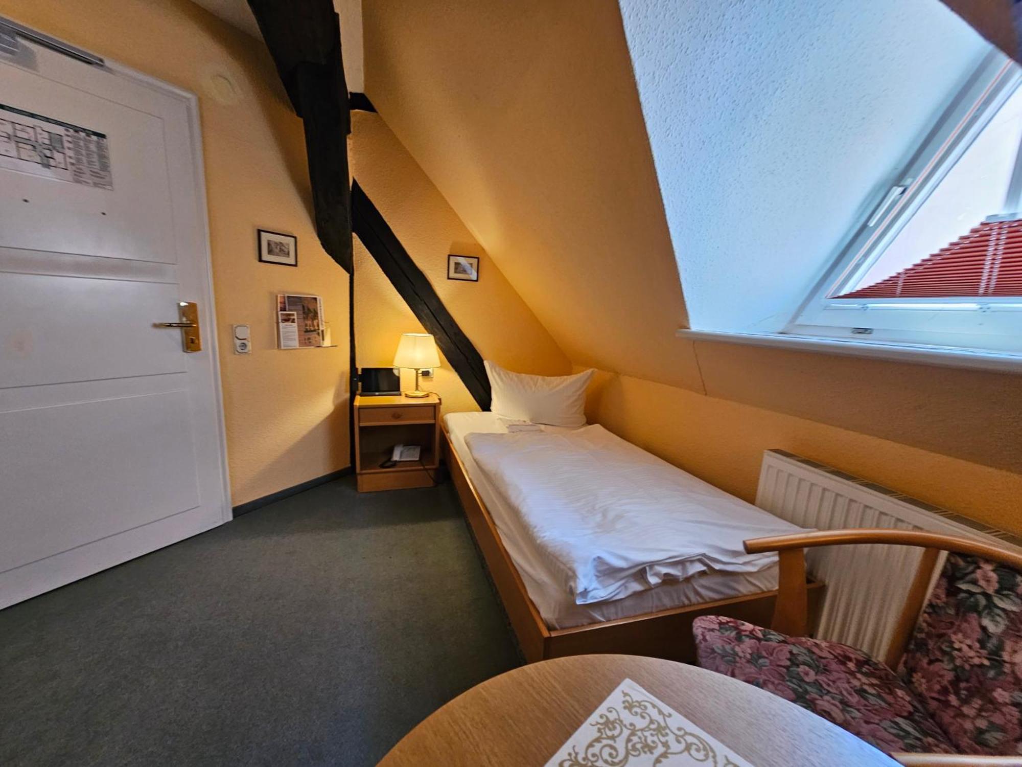 Hotel Am Markt & Brauhaus Stadtkrug Ueckermünde Extérieur photo
