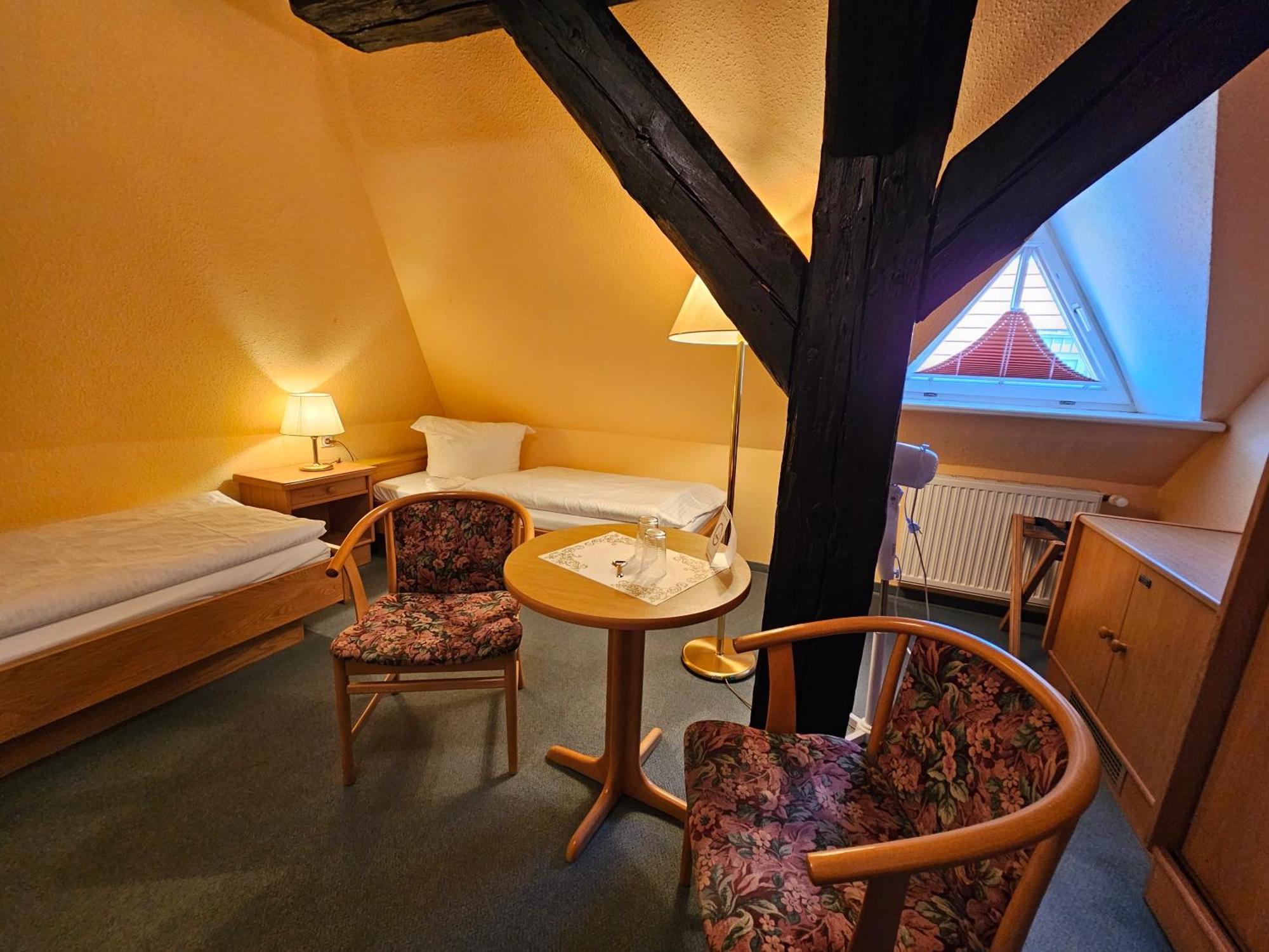 Hotel Am Markt & Brauhaus Stadtkrug Ueckermünde Extérieur photo