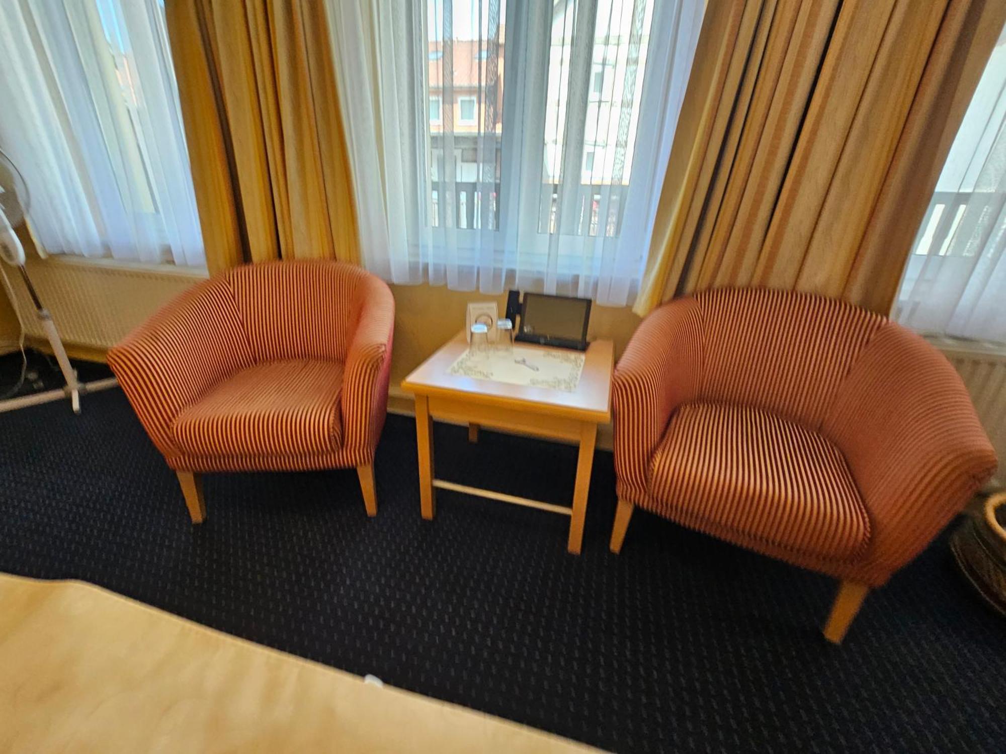 Hotel Am Markt & Brauhaus Stadtkrug Ueckermünde Extérieur photo