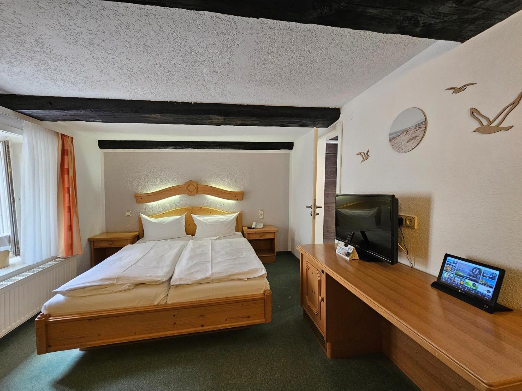 Hotel Am Markt & Brauhaus Stadtkrug Ueckermünde Extérieur photo