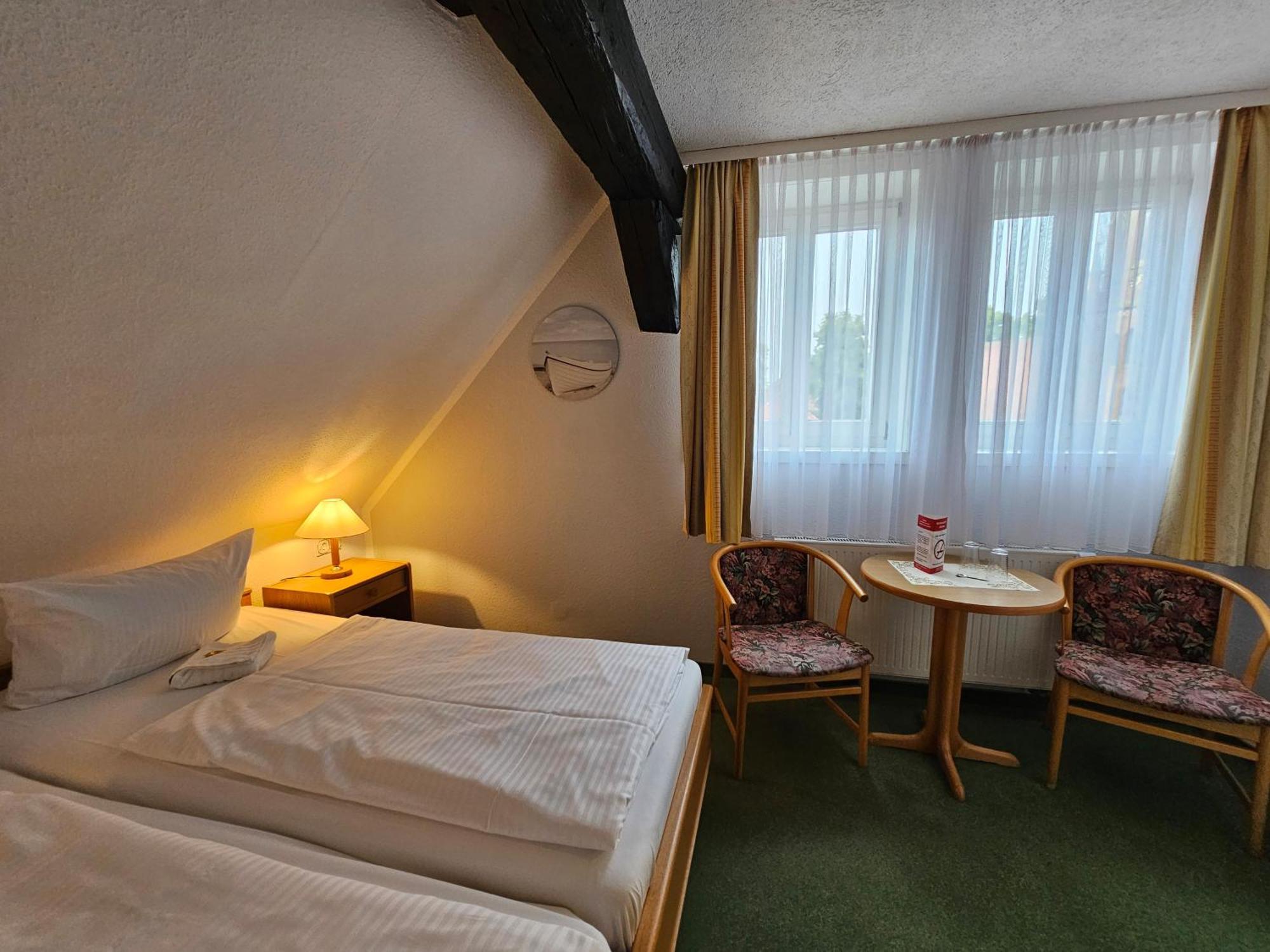 Hotel Am Markt & Brauhaus Stadtkrug Ueckermünde Extérieur photo