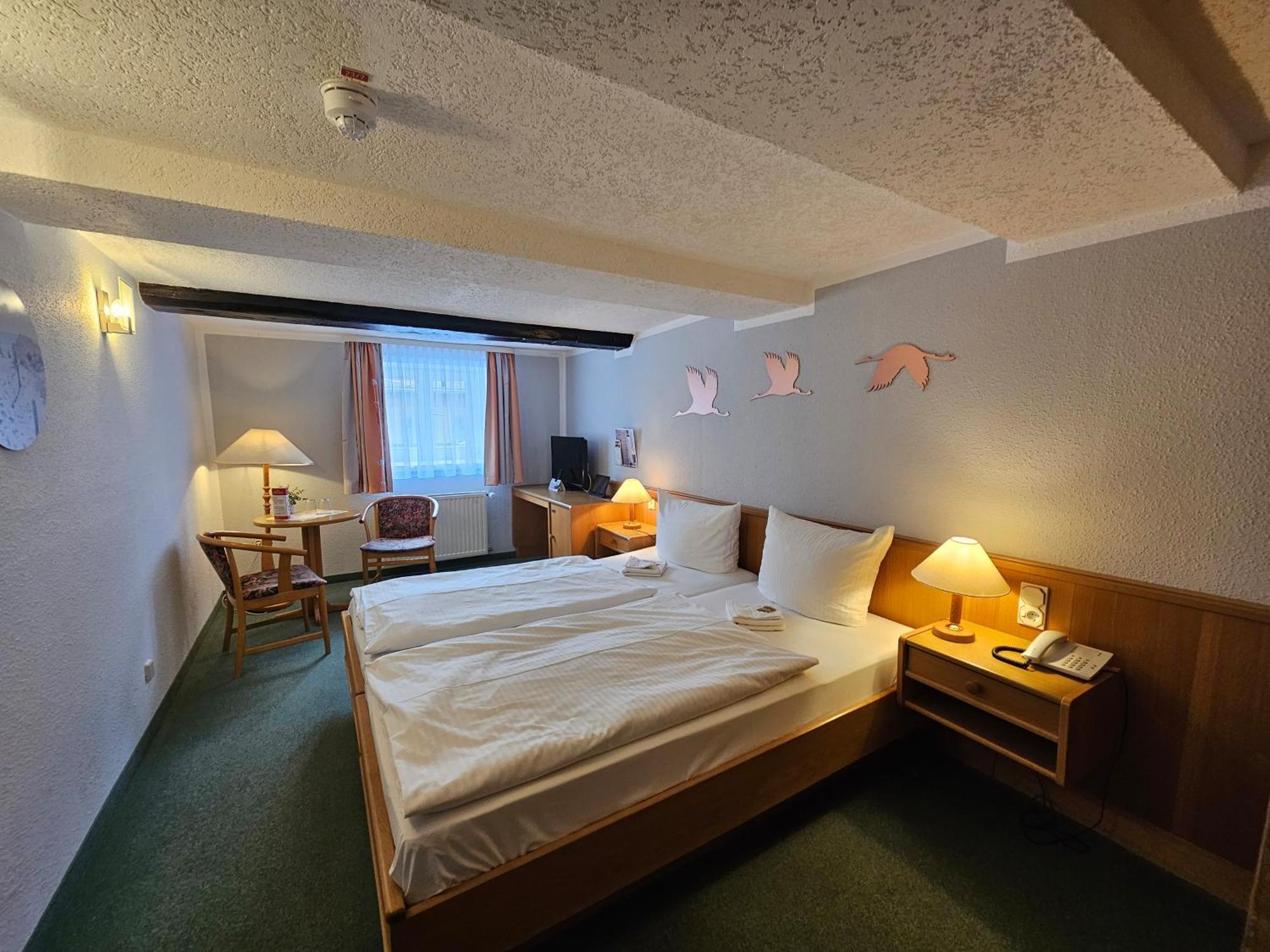 Hotel Am Markt & Brauhaus Stadtkrug Ueckermünde Extérieur photo
