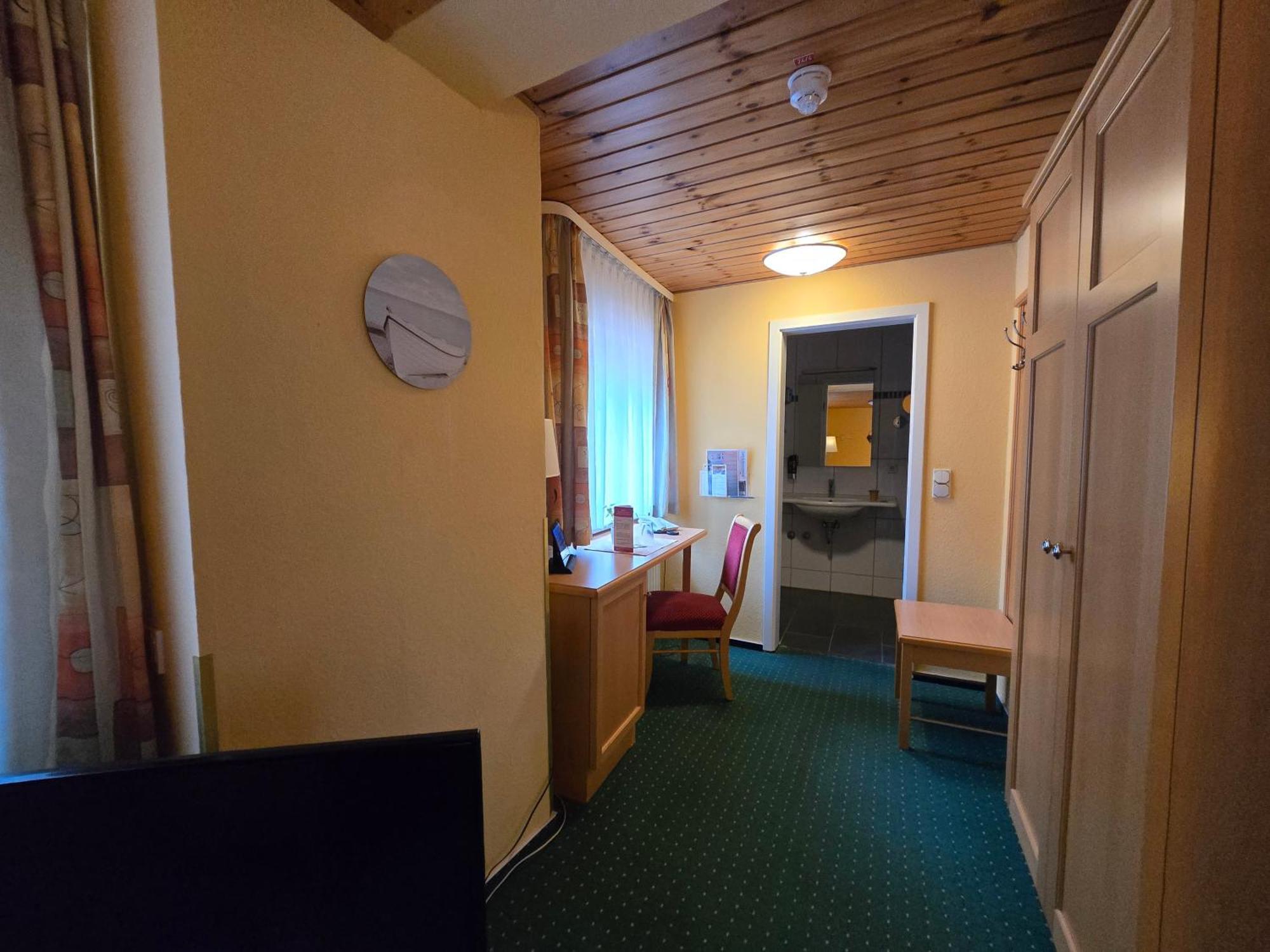 Hotel Am Markt & Brauhaus Stadtkrug Ueckermünde Extérieur photo
