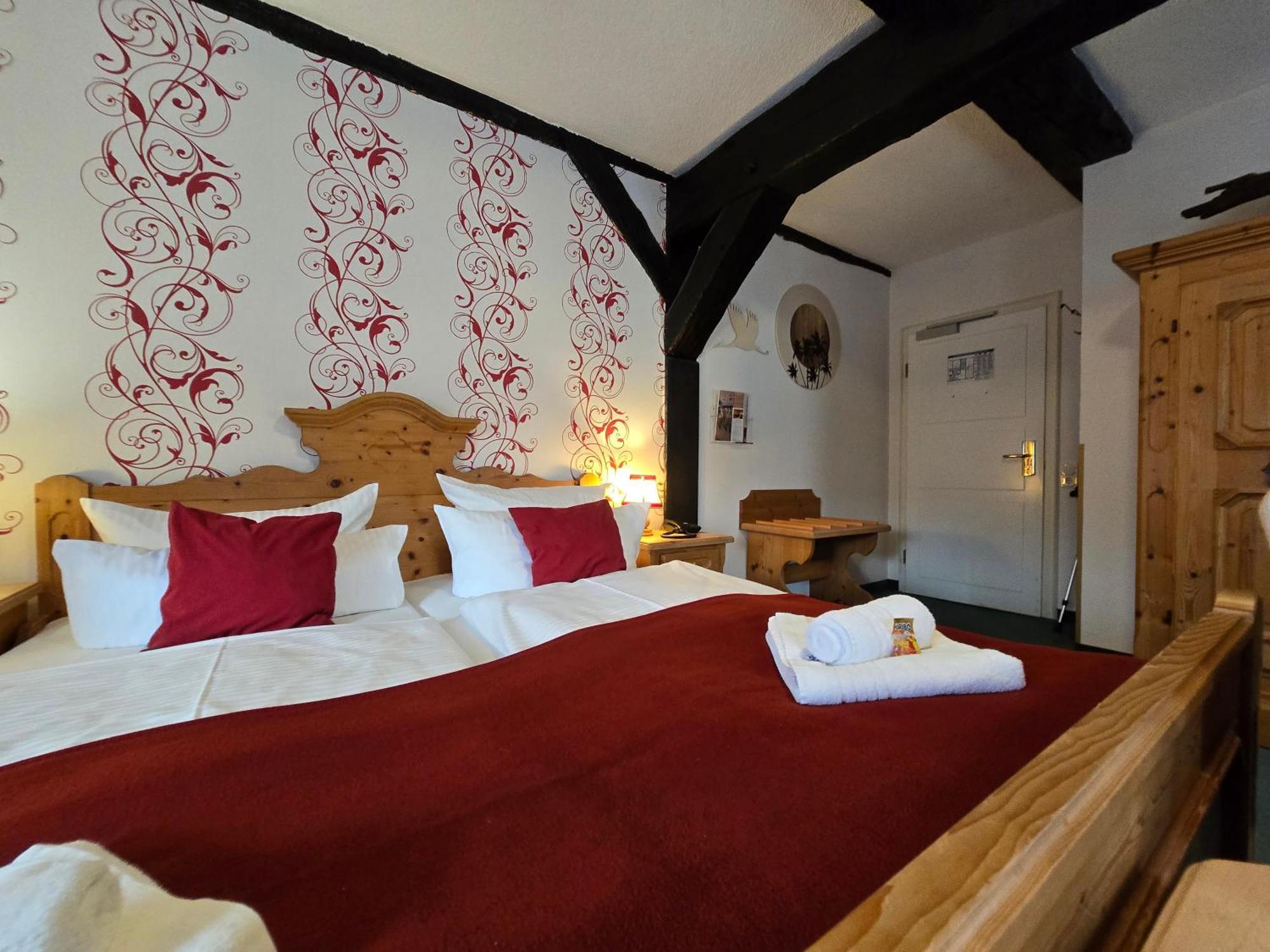 Hotel Am Markt & Brauhaus Stadtkrug Ueckermünde Extérieur photo