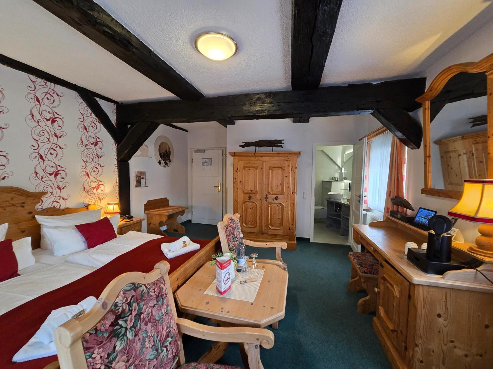 Hotel Am Markt & Brauhaus Stadtkrug Ueckermünde Extérieur photo